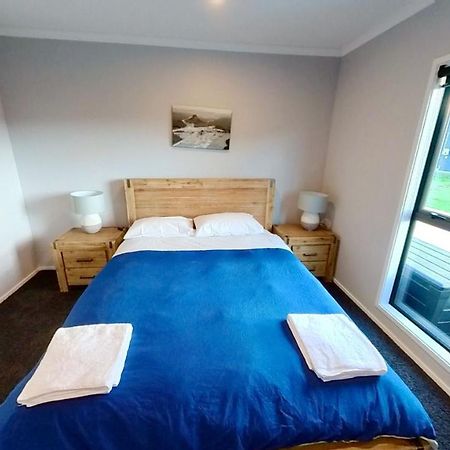 Full Holiday Home To Yourself, Up To 21 Guests Atiamuri Экстерьер фото