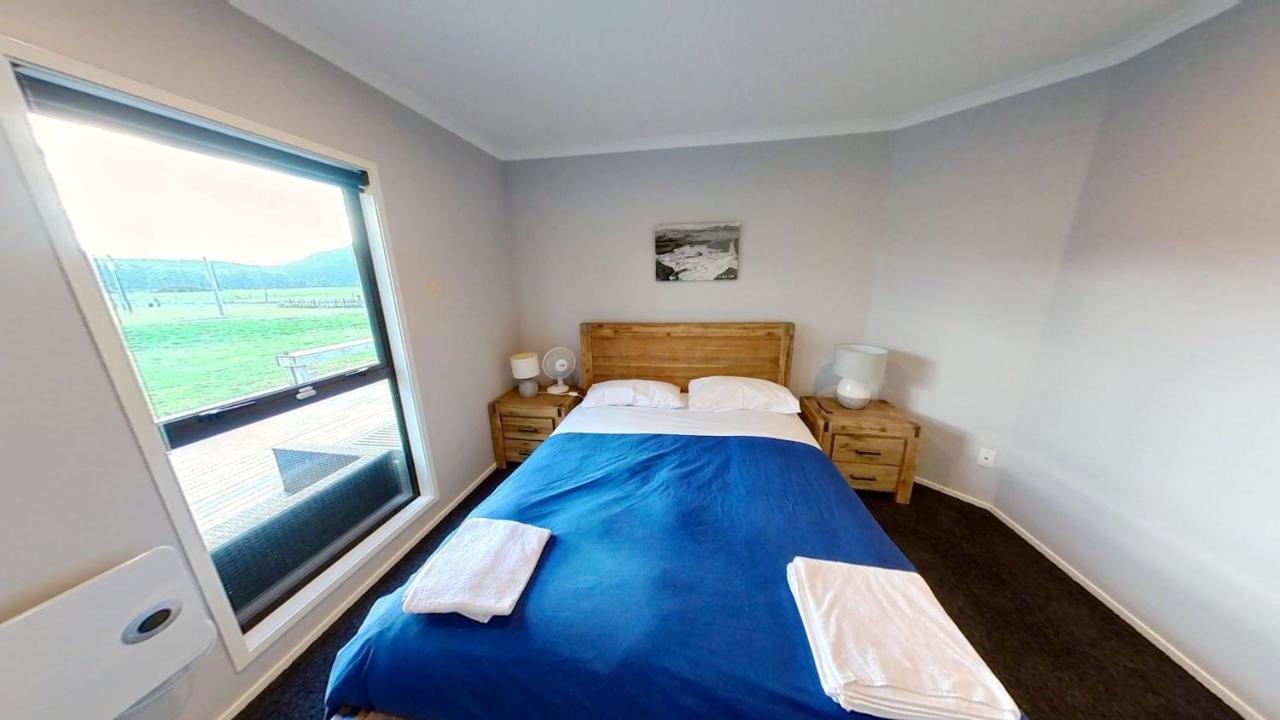 Full Holiday Home To Yourself, Up To 21 Guests Atiamuri Экстерьер фото
