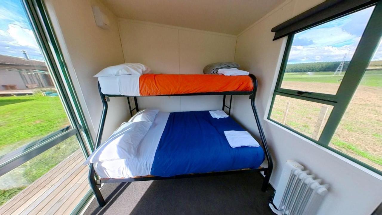 Full Holiday Home To Yourself, Up To 21 Guests Atiamuri Экстерьер фото