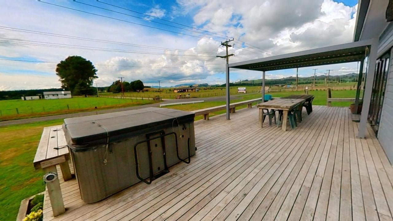 Full Holiday Home To Yourself, Up To 21 Guests Atiamuri Экстерьер фото