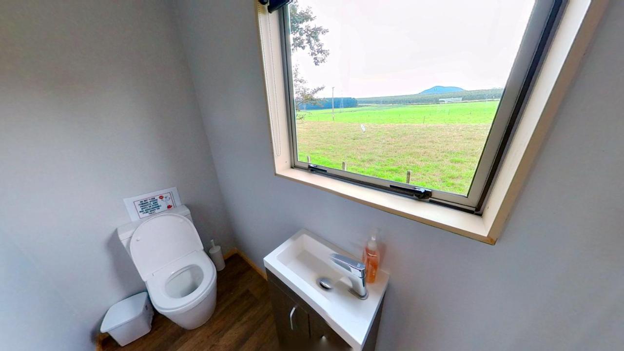 Full Holiday Home To Yourself, Up To 21 Guests Atiamuri Экстерьер фото
